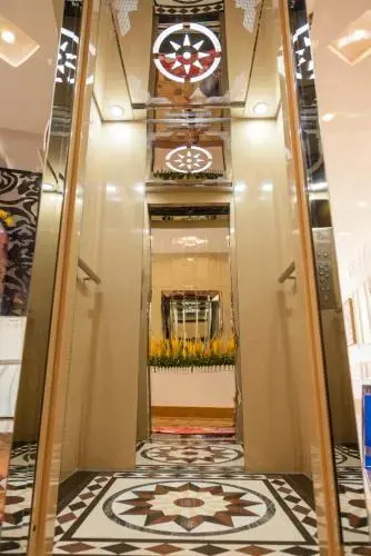 Long Son Hotel