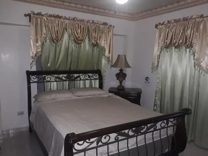 3 Bedrooms Apartment