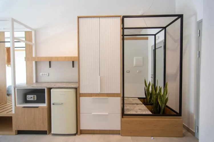 Alboro Seaside Suites