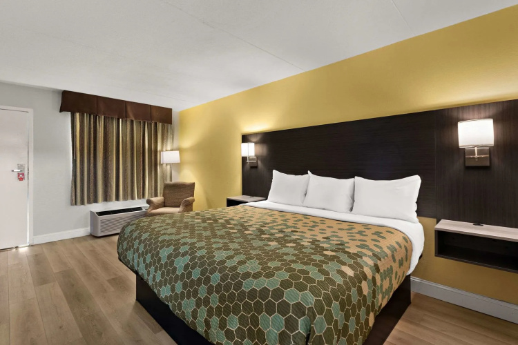 Econo Lodge — фото 2