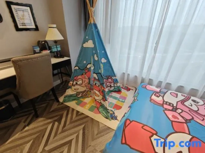 Standard Family room