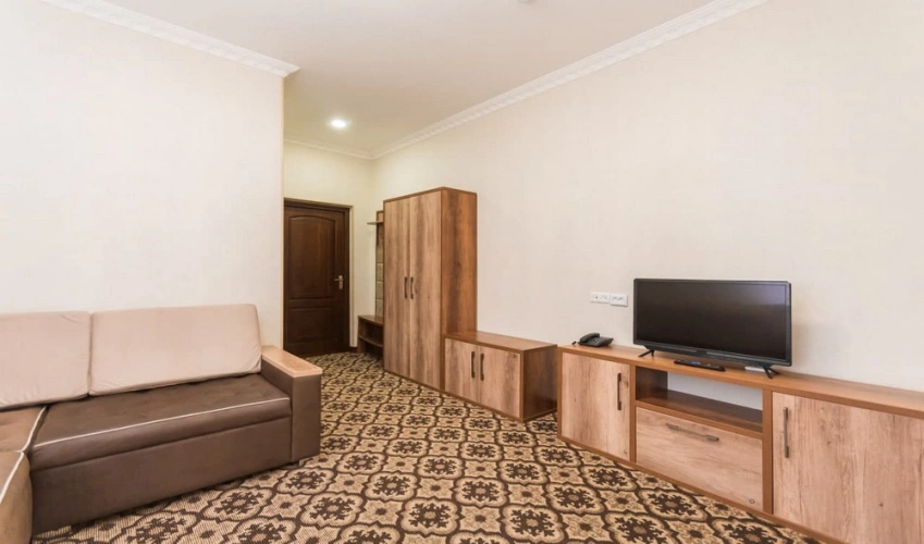 Double Suite
