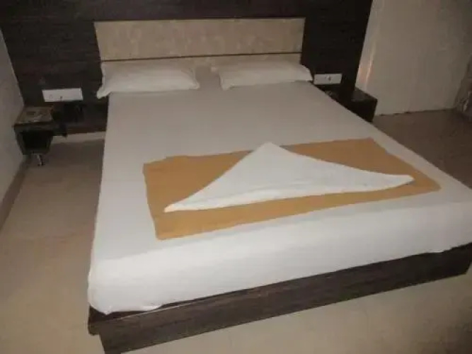 Pancharatna Lodging