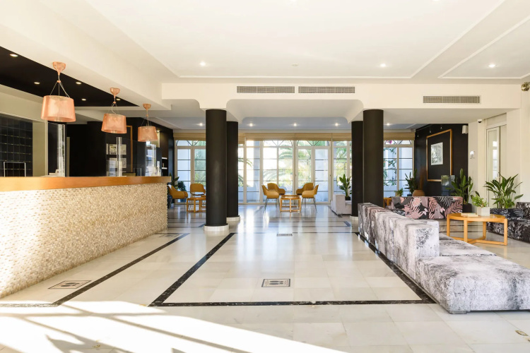 Afroditi Venus Beach Resort