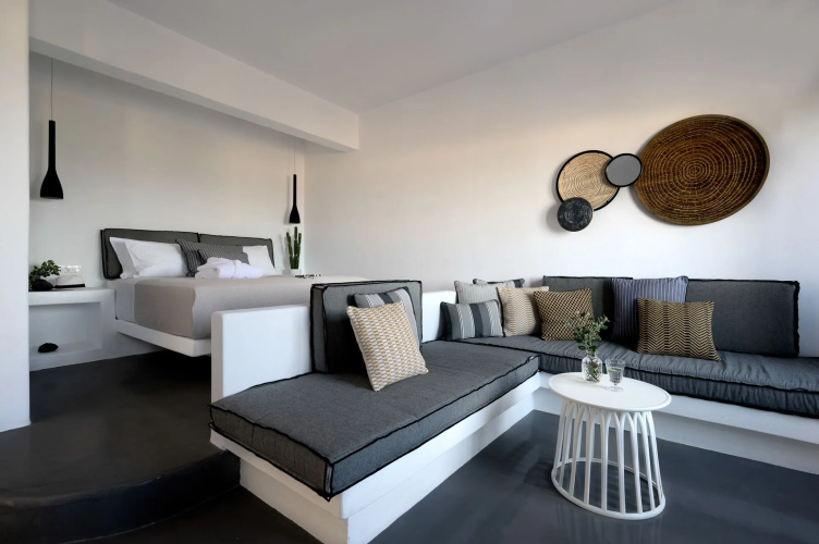 Santolia Art Suites