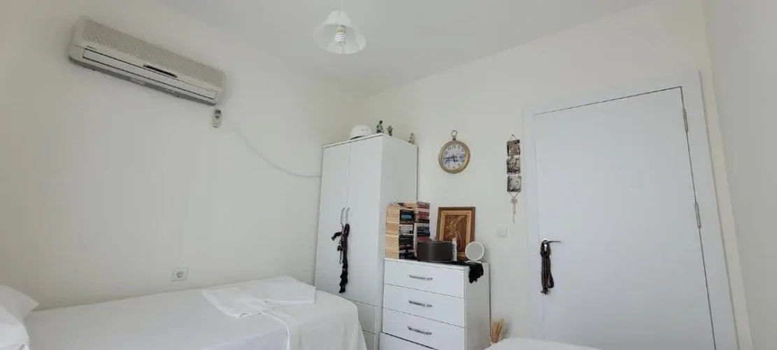2 Bedrooms Cottage