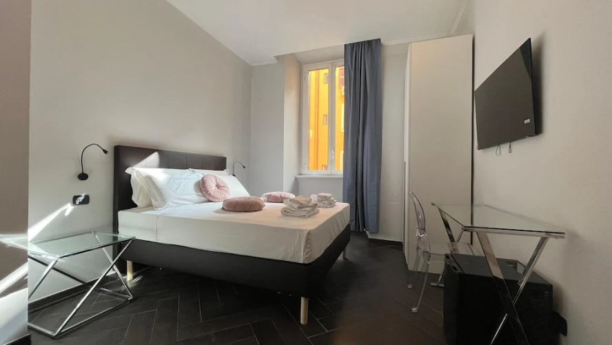 Cloud 9 Hotel