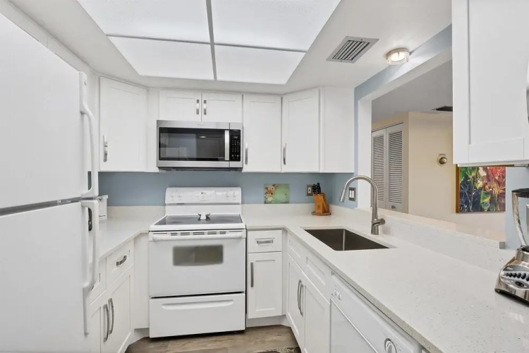 6415 Midnight Pass Road Unit 202