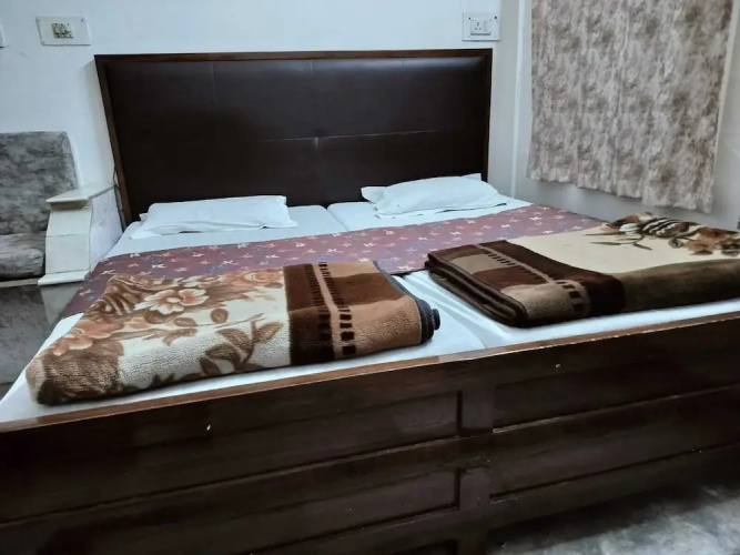 Hotel Rawat