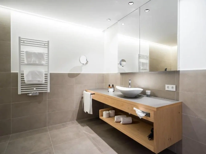 Double Suite