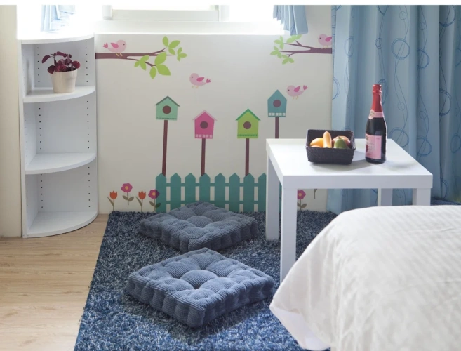Standard Quadruple Family room