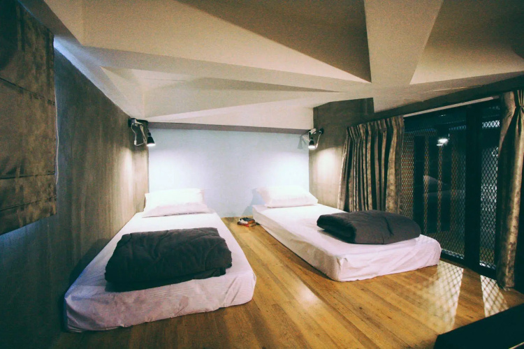 A7 Hidden Hostel