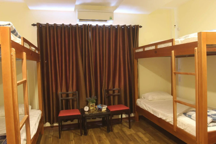 Dee Dee Danang Hostel