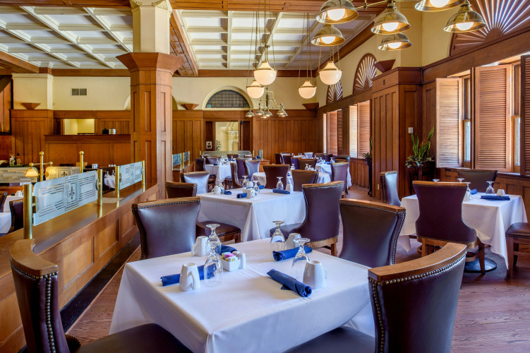 St. Louis Union Station Hotel, Curio Collection by Hilton photo 32