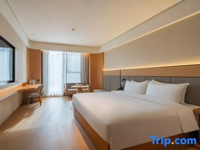 Deluxe Double room with view
