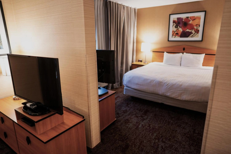 Crystal Inn Hotel & Suites Midvalley