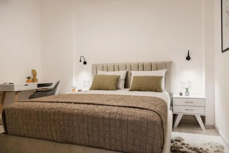 Alexandros Apartments