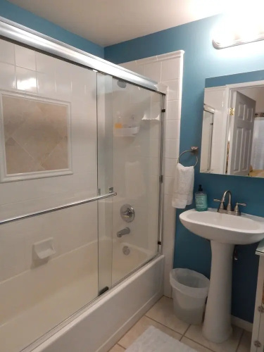 210 Casa Bella 2 Bedroom Condo by Redawning