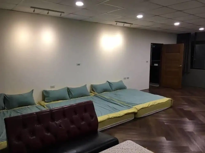 Standard Family room