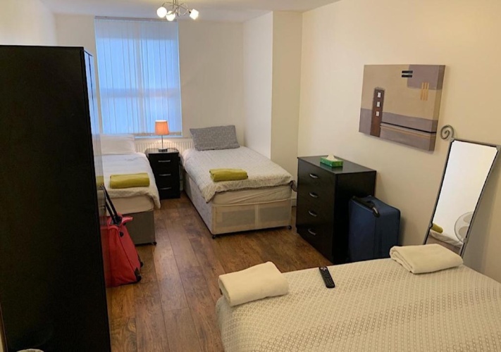 2 Bedrooms Apartment
