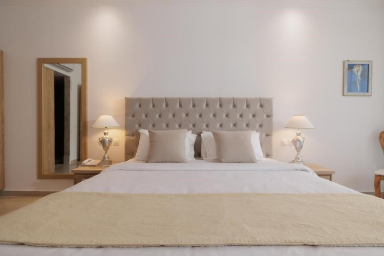 Premium room