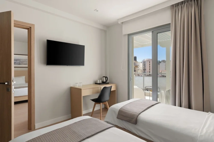 Standard Quadruple room