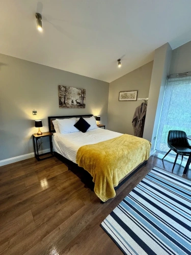 1 Bedroom Standard Family room with balcony