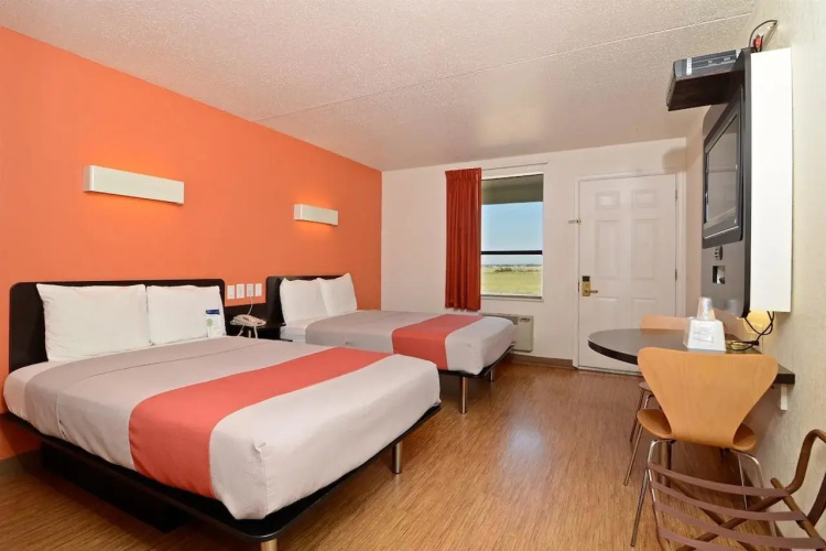 Motel 6 South Haven