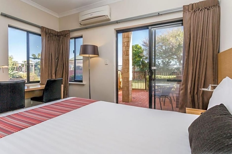 Deluxe Double room with view
