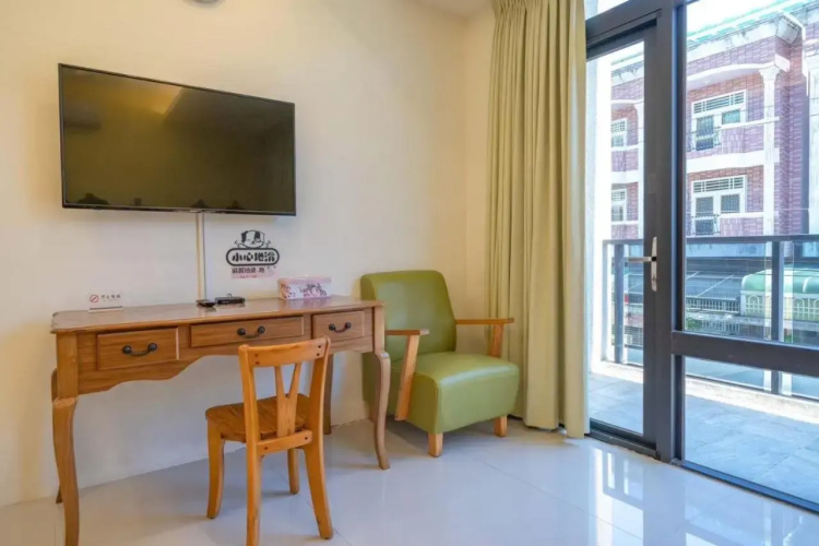 Jinqiao B&B