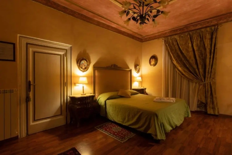Deluxe Quadruple room