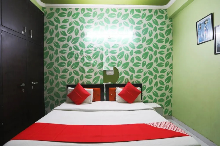 OYO 28604 Akki Residency