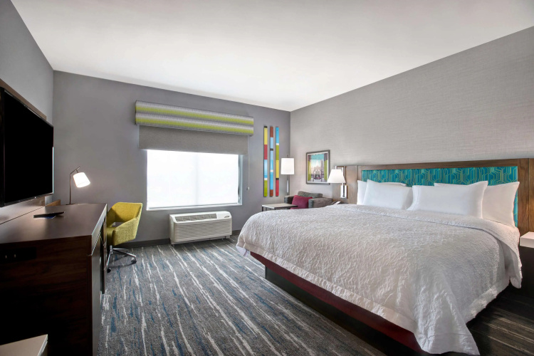Hampton Inn & Suites Deptford