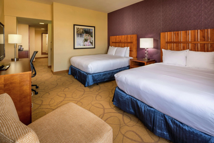 DoubleTree by Hilton Carson