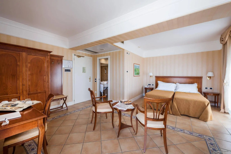 Dioscuri Bay Palace Hotel