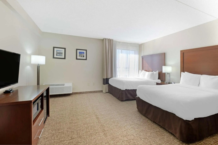 The Tillary Hotel