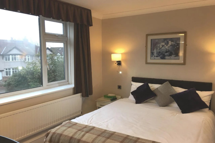 The Grove House Hotel