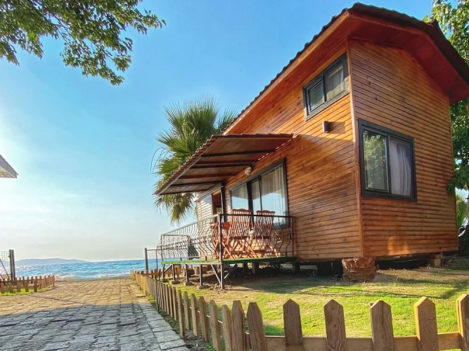 Deluxe Bungalow