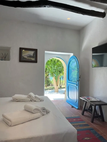 Luxury Quadruple room with garden view