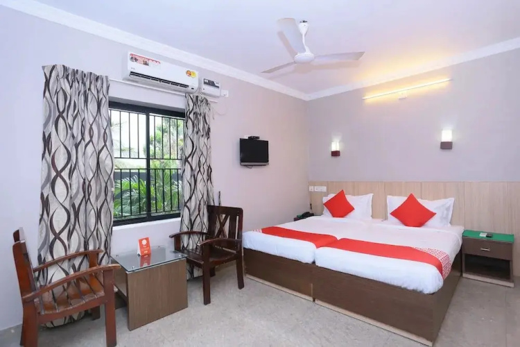 OYO 23116 Gino Tourist Home