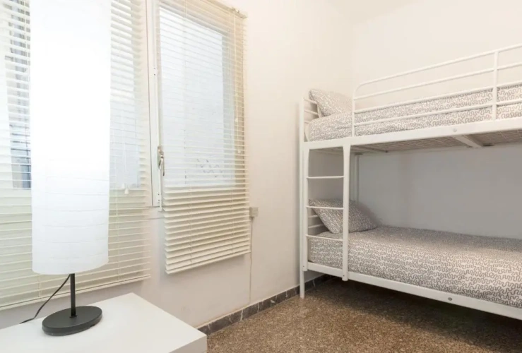 3 Bedrooms Apartment