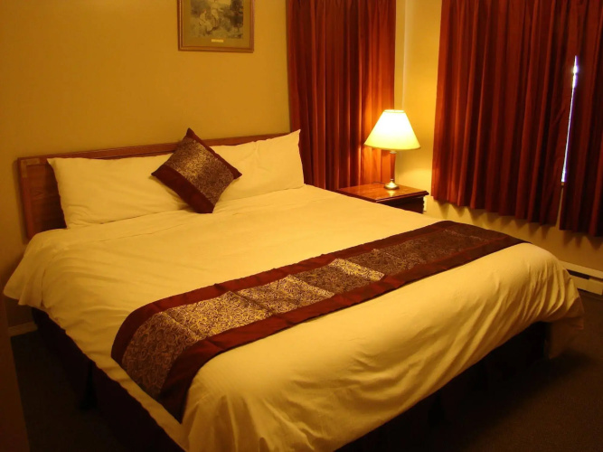 Harbour Light Motel
