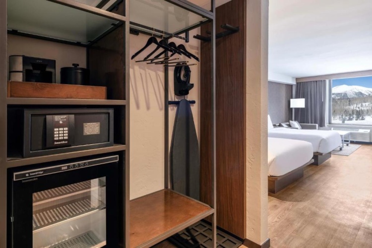 Deluxe Quadruple room