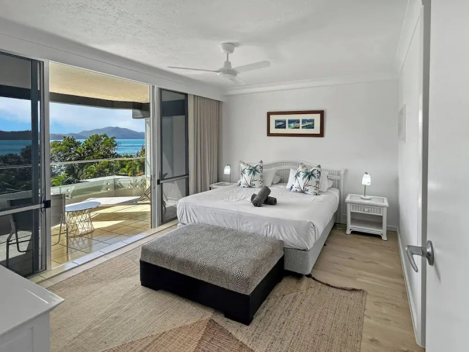 Beach Lodges