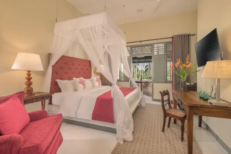 Superior room