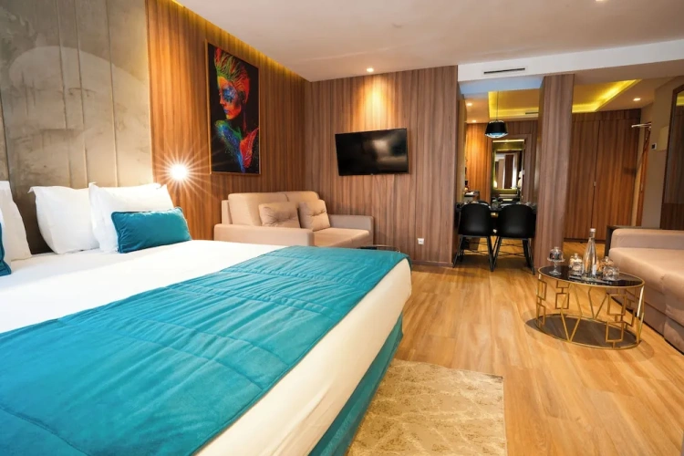Premium Suite
