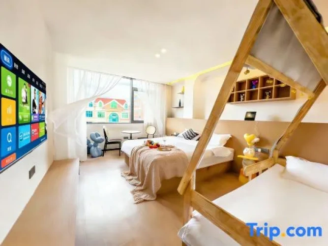 Standard Family room