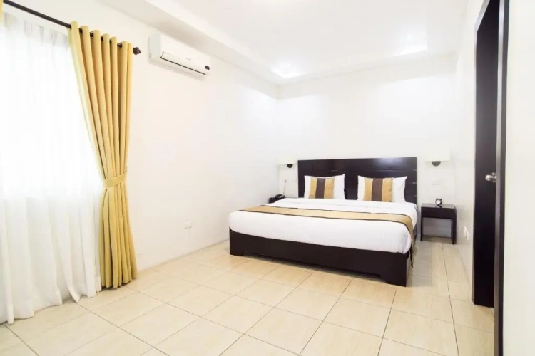 1 Bedroom Suite