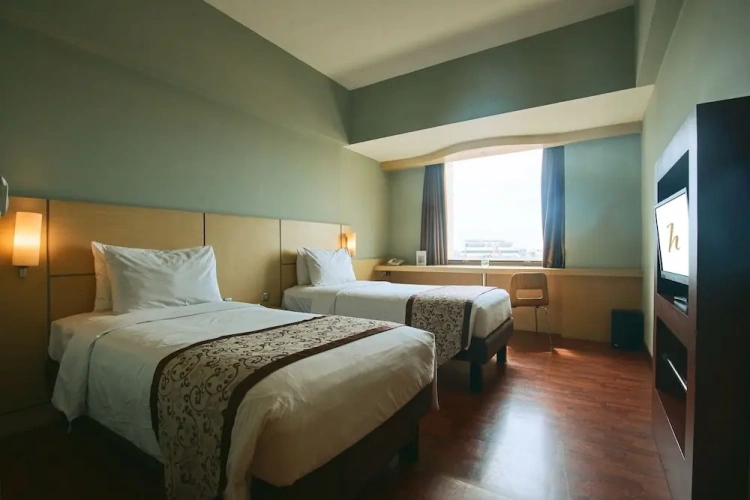1 Bedroom Superior Twin room with city view