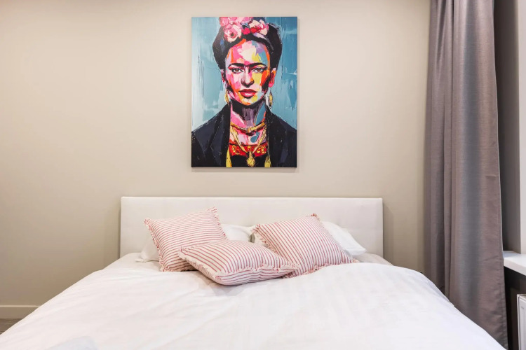 Фотография номера квартиры UNO (УНО) на улице Короленко